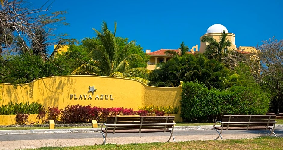 Playa Azul Golf & Beach Resort