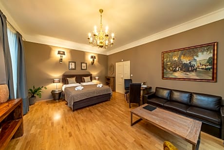 APARTMENT ONE BEDROOM