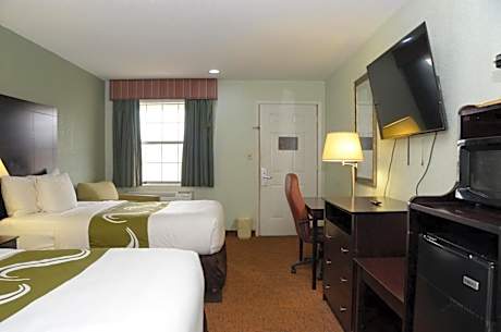Double Room with Two Double Beds - Smoking