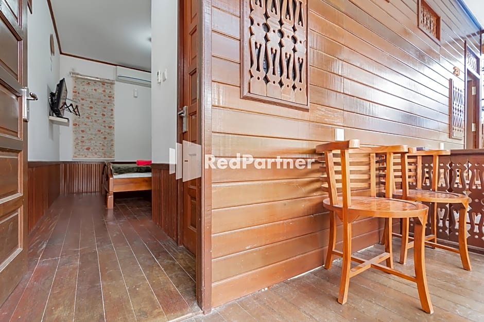 Langkar Guest House Syariah Mitra RedDoorz