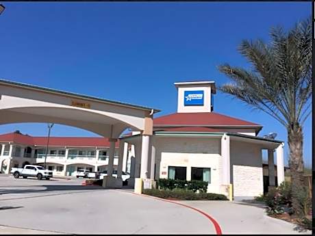 Americas Best Value Inn & Suites IAH Airport North