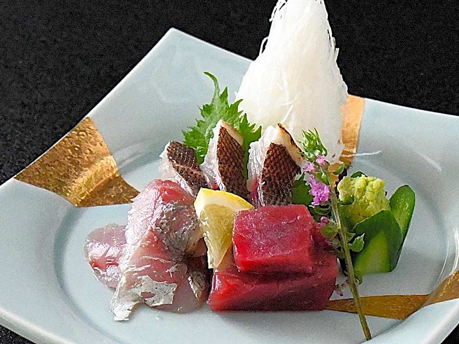 Hotel Daisen Shirogane