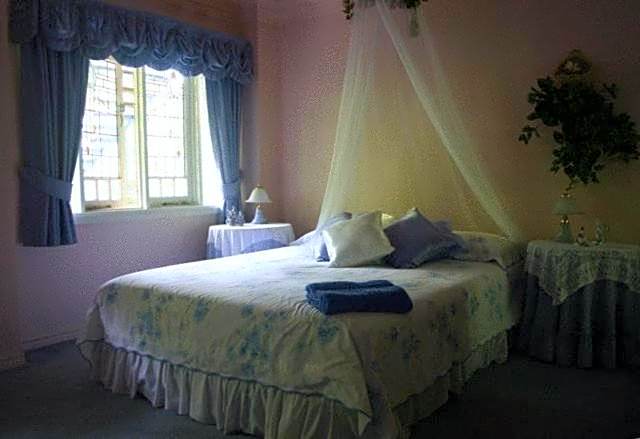 Riviera Bed & Breakfast