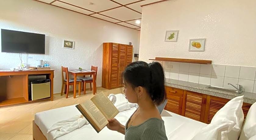 Sunshine Village Panglao