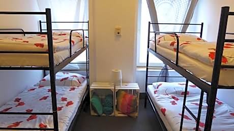 Economy Quadruple Room