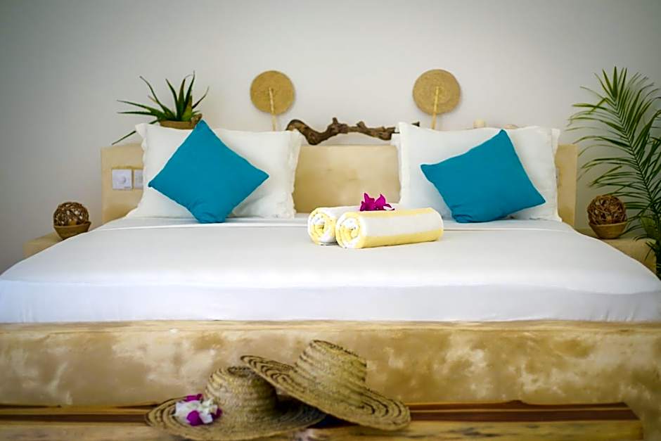 Aquamarina Hotel