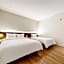 Golden River Hotel