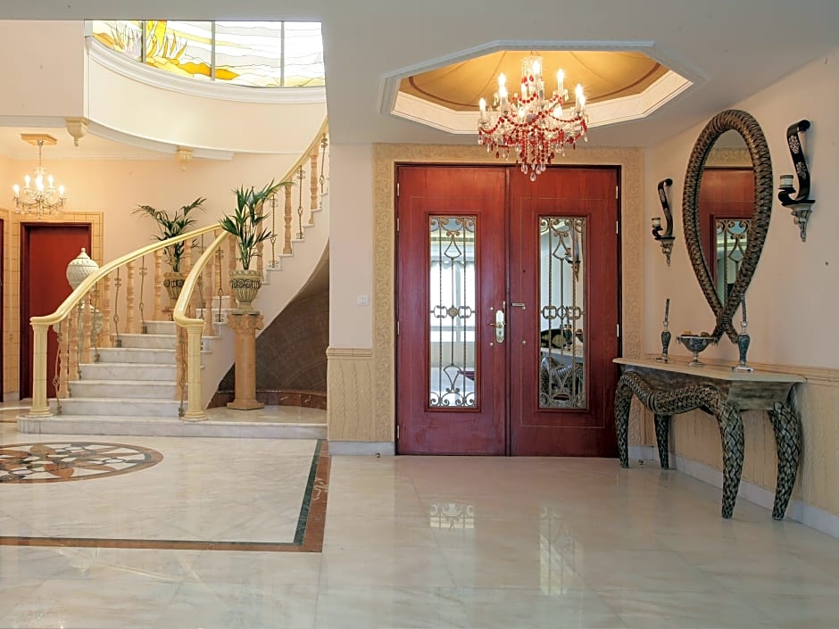 Ramada Beach Hotel Ajman