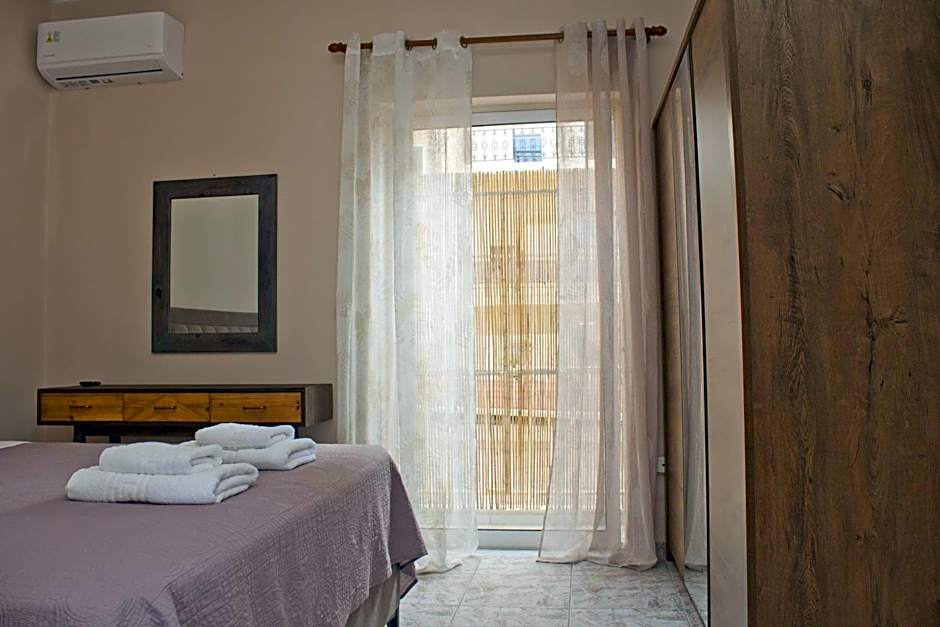 Danaos Hotel
