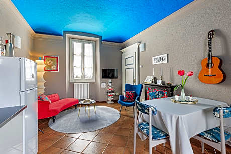 Appartamento-Bagno privato-Vista città-Verdi