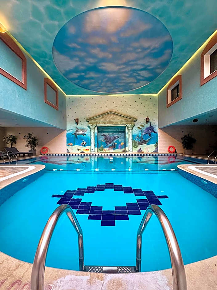 Petra Canyon Hotel