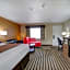 Westbridge Inn & Suites