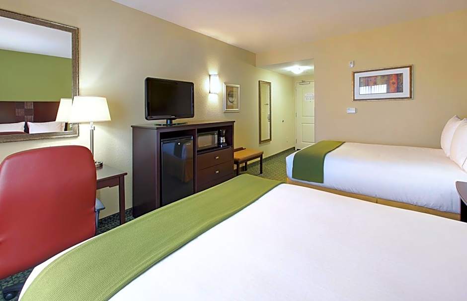 Holiday Inn Express & Suites Covington By IHG