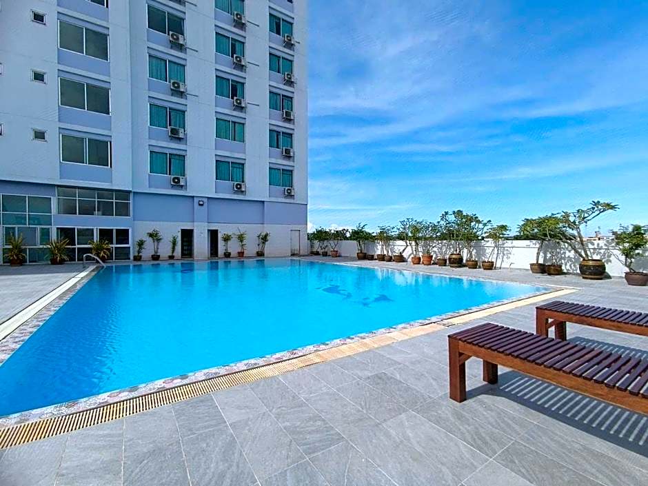 Diamond Plaza Hotel Suratthani
