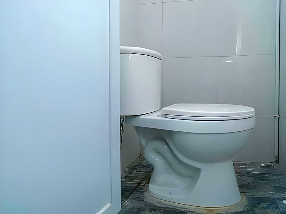 Urbanview Hotel Sky Batu Malang by RedDoorz