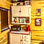 Samantha's Timber Inn