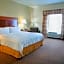 Holiday Inn Express Hotel & Suites Center