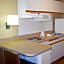 Extended Stay America Select Suites - Chicago - Naperville - East