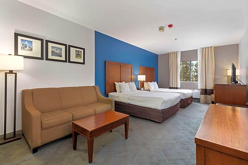 Comfort Suites Lombard - Addison