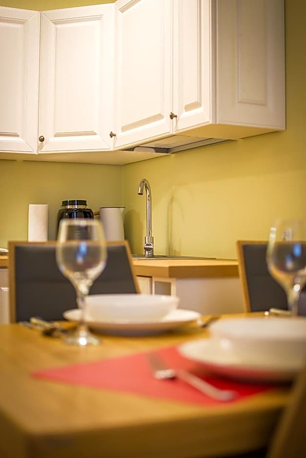 Osiedle Cesarskie Apartamenty - Parking - Apartamenty Bryza