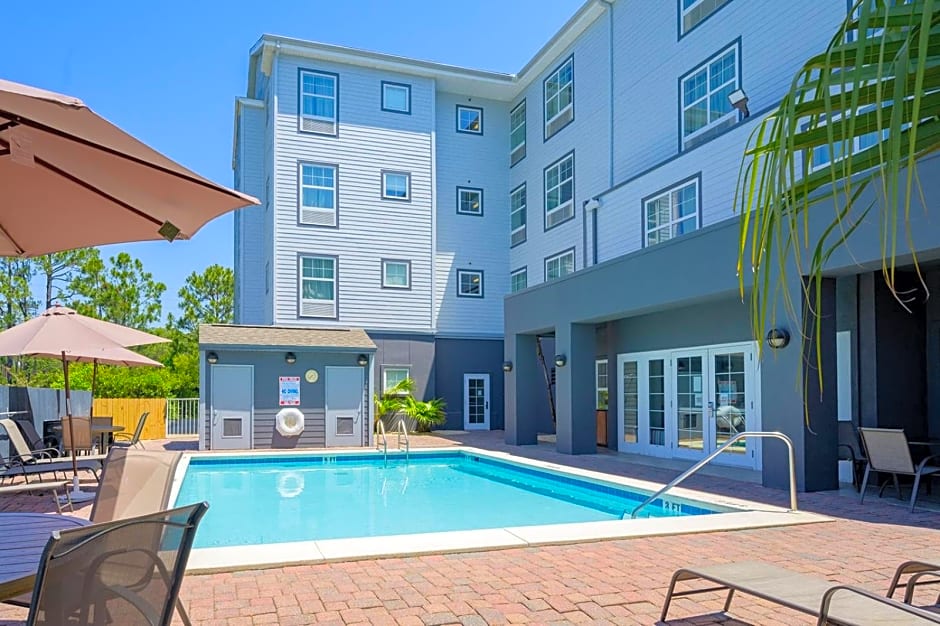Hawthorn Extended Stay by Wyndham Panama City Beach