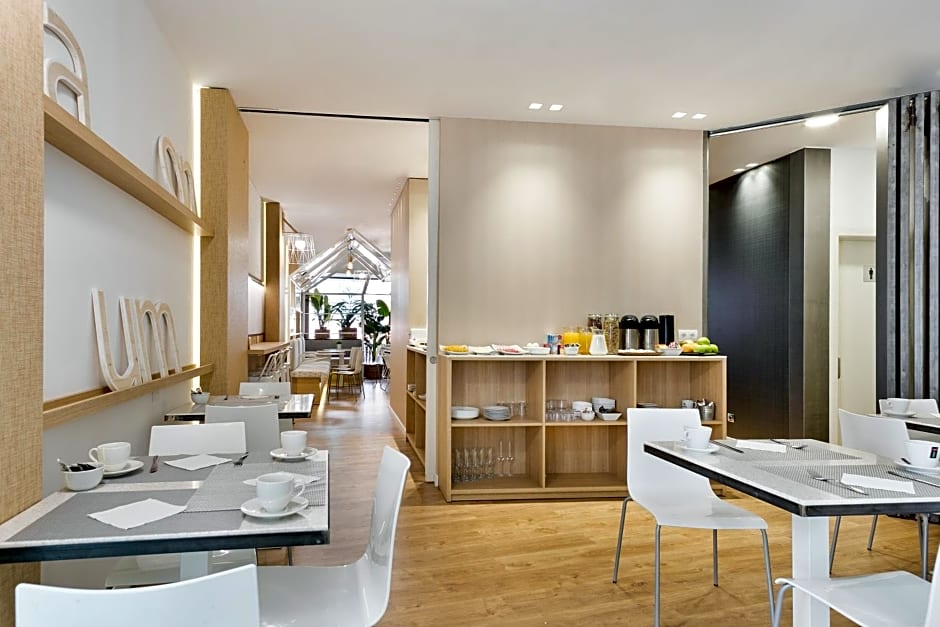 Hotel Laumon