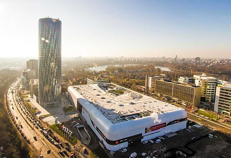 Crystal Palace Hotel