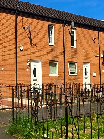 Glasgow Calton House