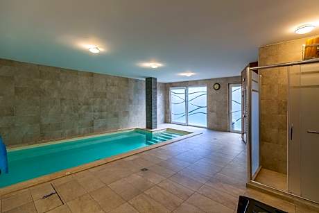 Casa Luxury Wellness Apartman By BLTN