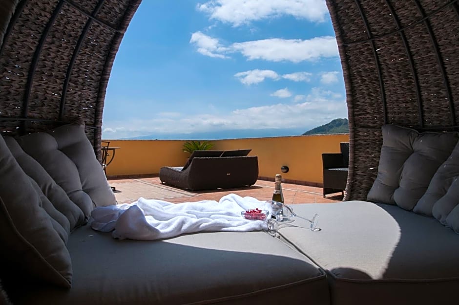 Villa Le Terrazze Charming Rooms