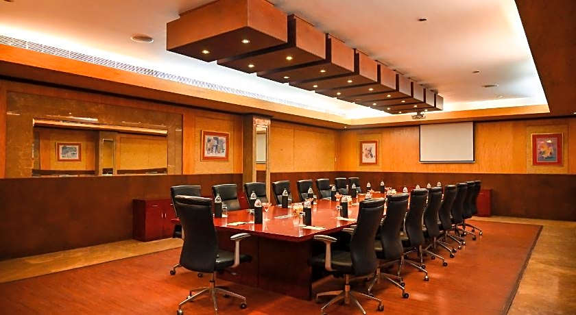 Savoy Suites Manesar