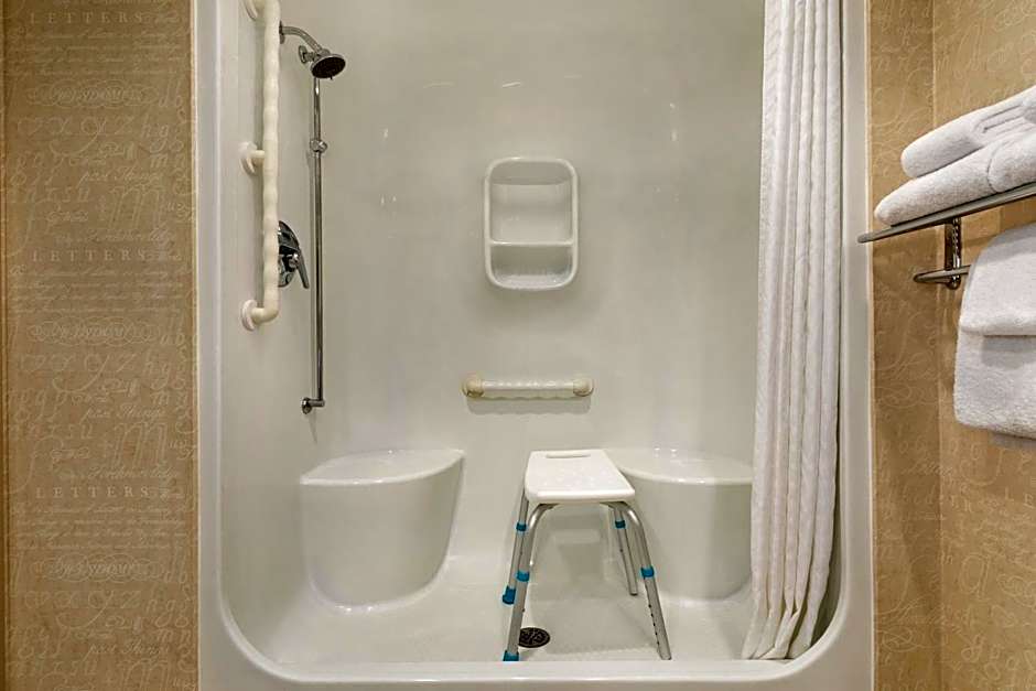 Royal Hotel Calgary, Trademark Collection by Wyndham