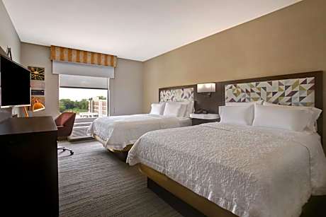 Room with Two Queen Beds - Non-Smoking