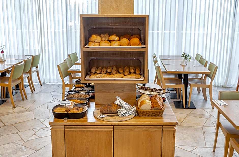 Ramon Suites by Smart Hotels