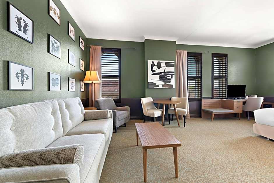 The Arlington Hotel - BW Signature Collection