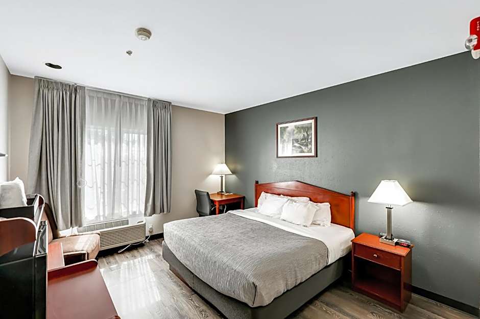 Quality Inn & Suites Liberty Lake - Spokane Valley