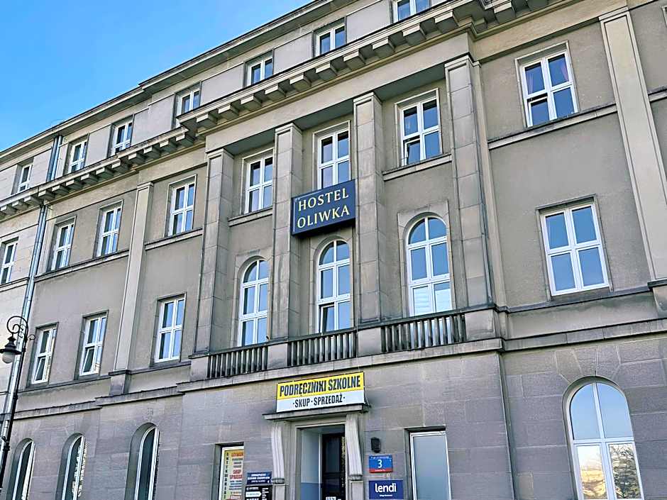 Hostel Oliwka - Metro Świętokrzyska