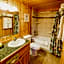 Cabin Creek Inn