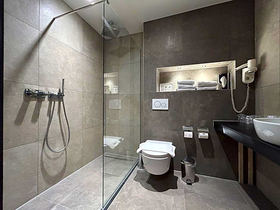 XO Hotels Blue Tower