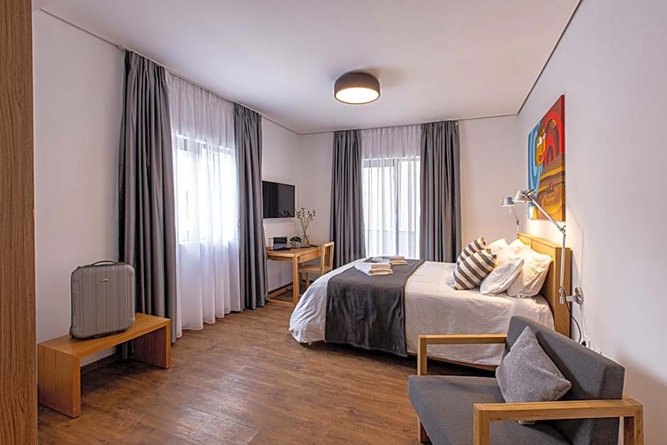 Saint George Boutique Rooms