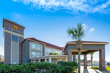La Quinta by Wyndham Boutte