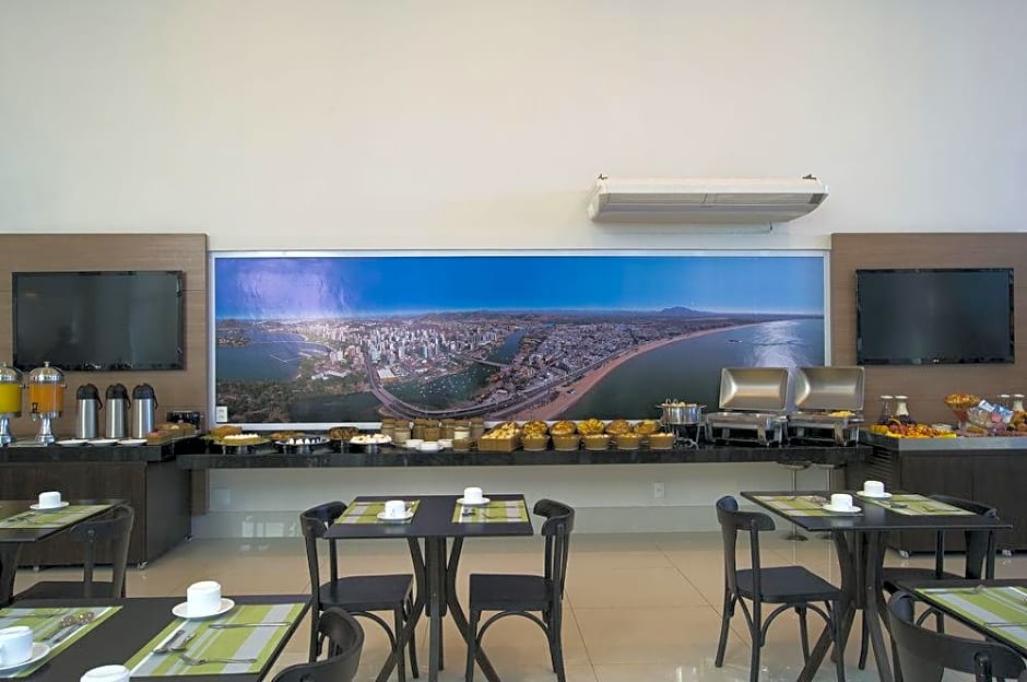 Alameda Vitoria Hotel