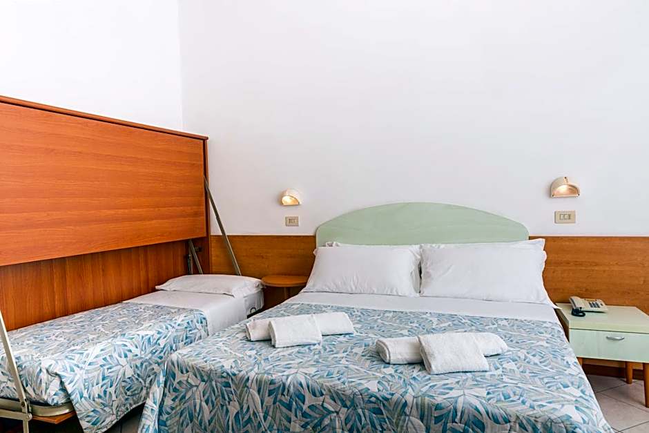 Hotel Parini