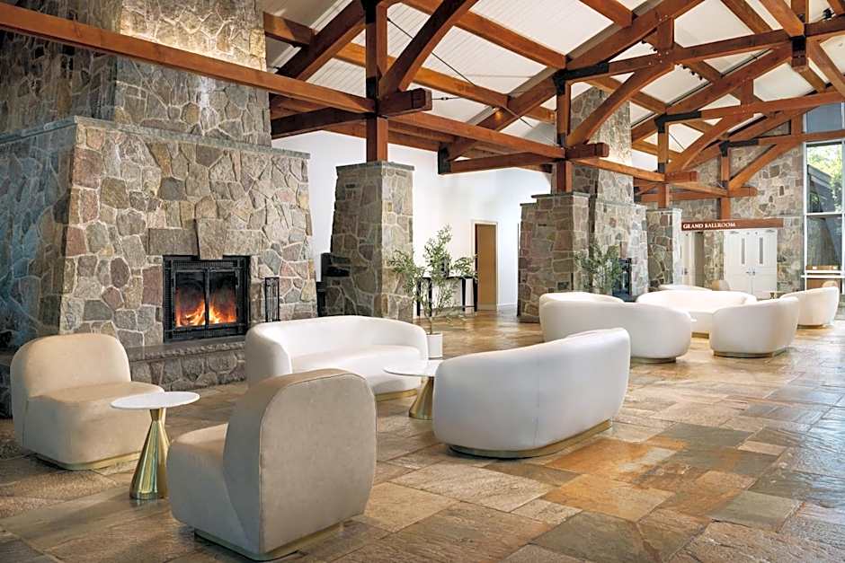Sleepy Hollow Hotel, a Dolce by Wyndham