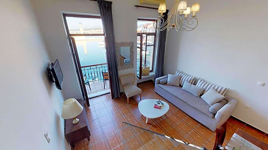 Porto Enetiko Suites