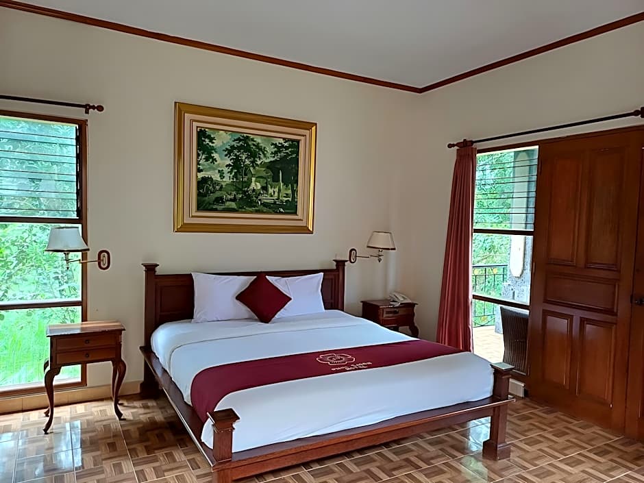 Puri Saron Hotel Madangan - Gianyar