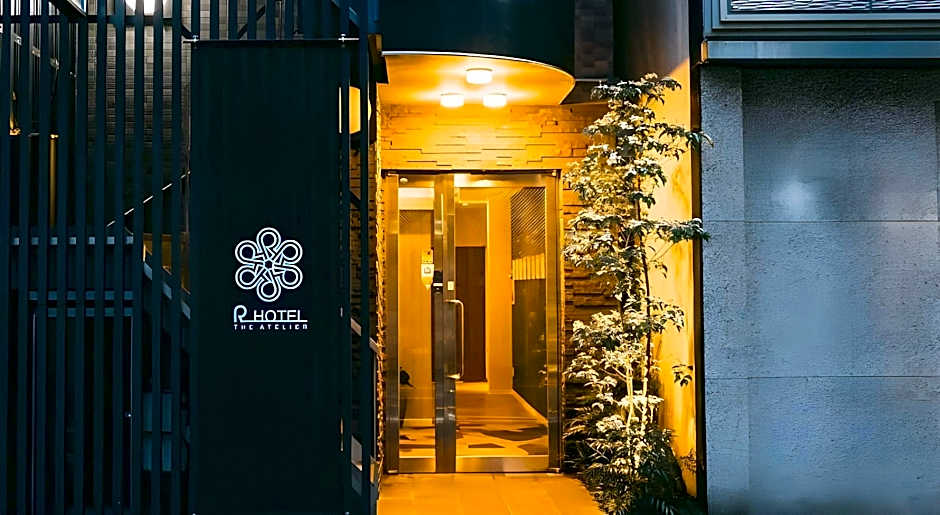 R Hotel The Atelier Shinsaibashi East – Osaka, 