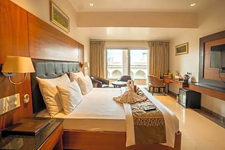 Suite with Balcony