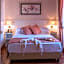 Aenea Superior Inn
