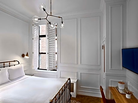 Accessible Queen Bed